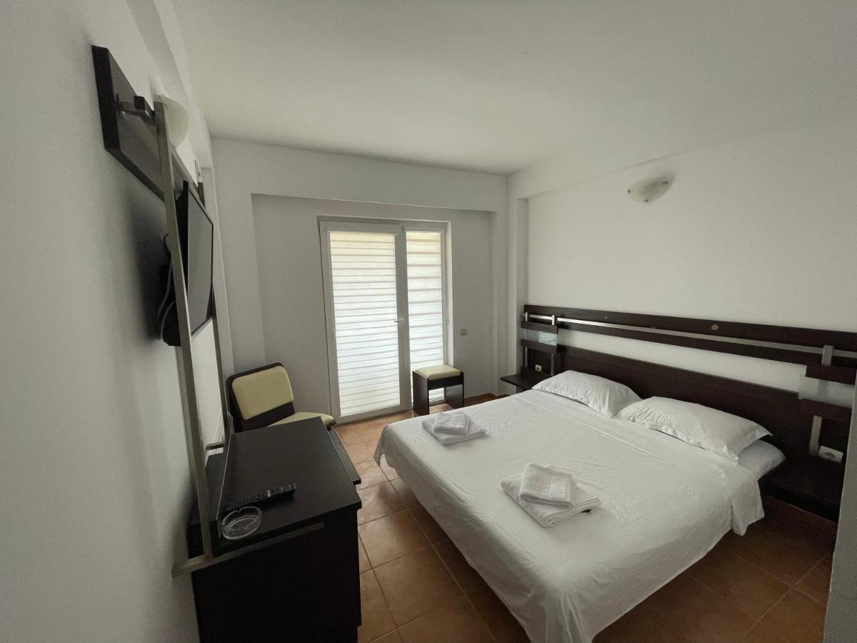 Dekor Hotel Costinesti Bagian luar foto