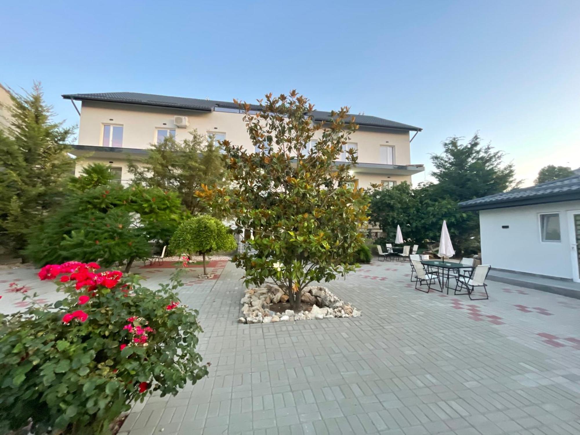 Dekor Hotel Costinesti Bagian luar foto