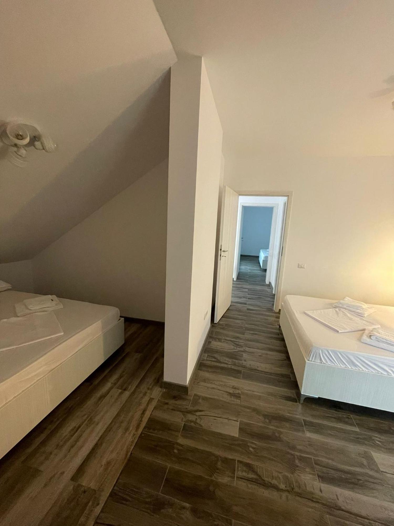 Dekor Hotel Costinesti Bagian luar foto