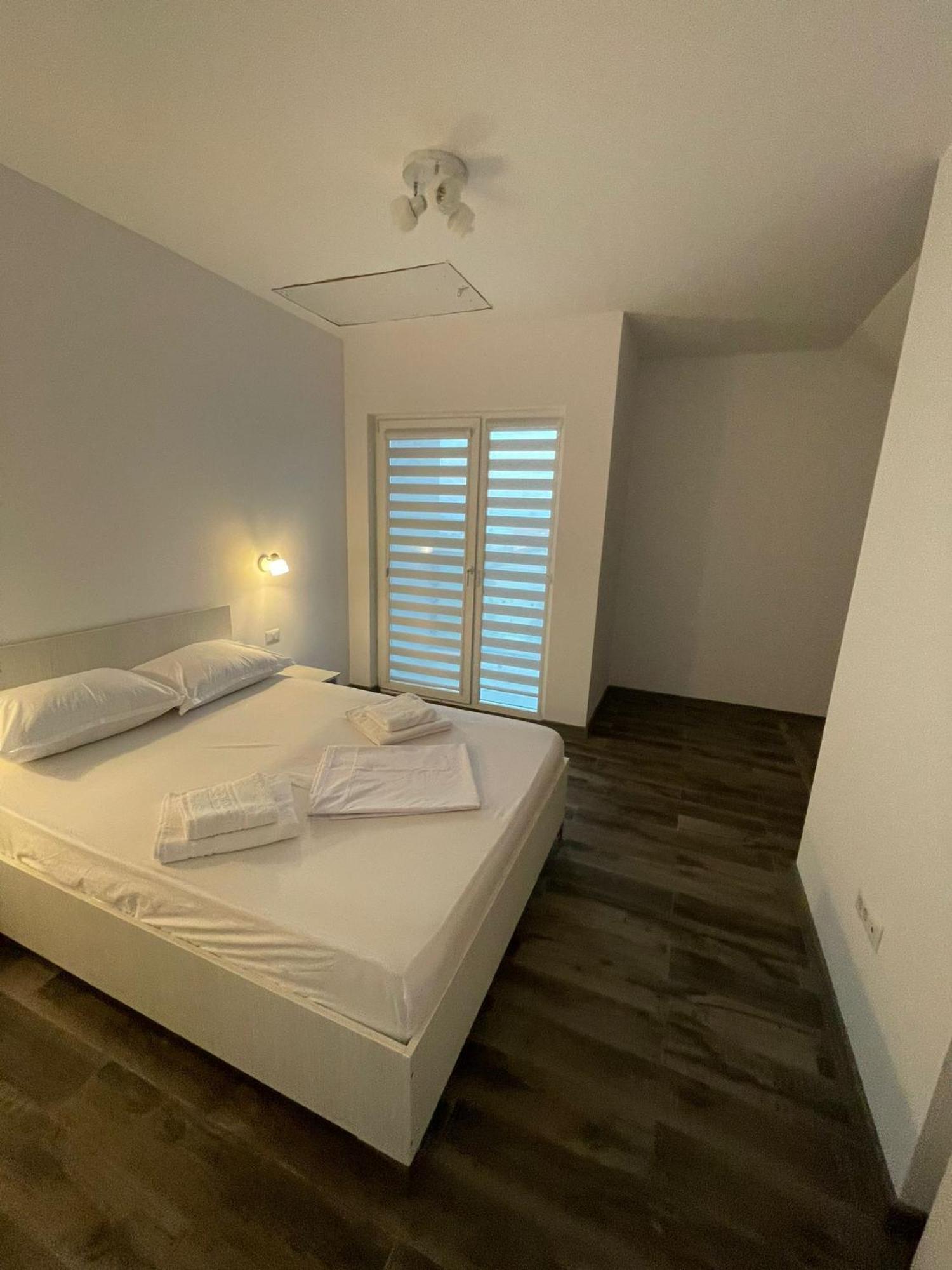 Dekor Hotel Costinesti Bagian luar foto