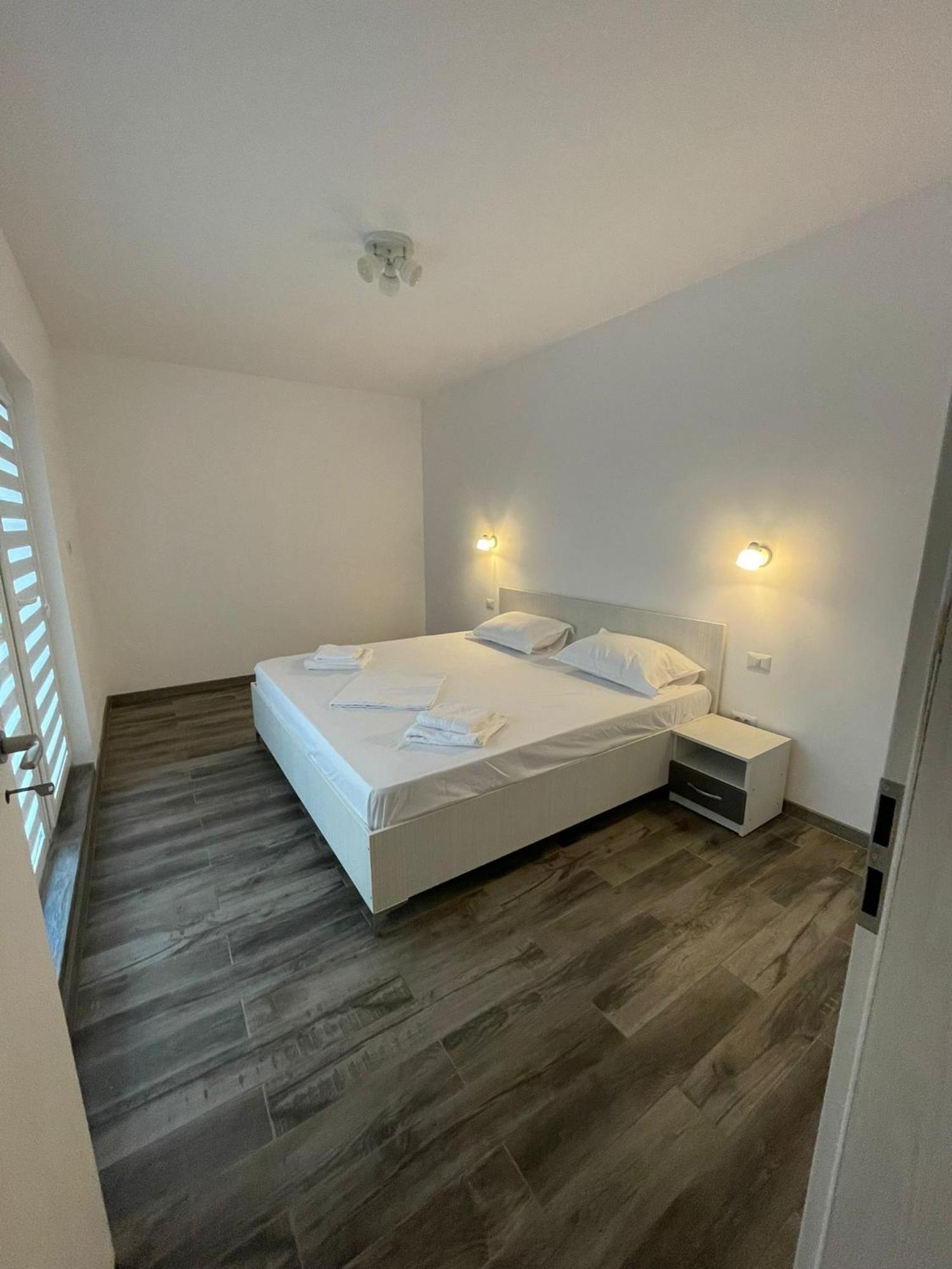 Dekor Hotel Costinesti Bagian luar foto